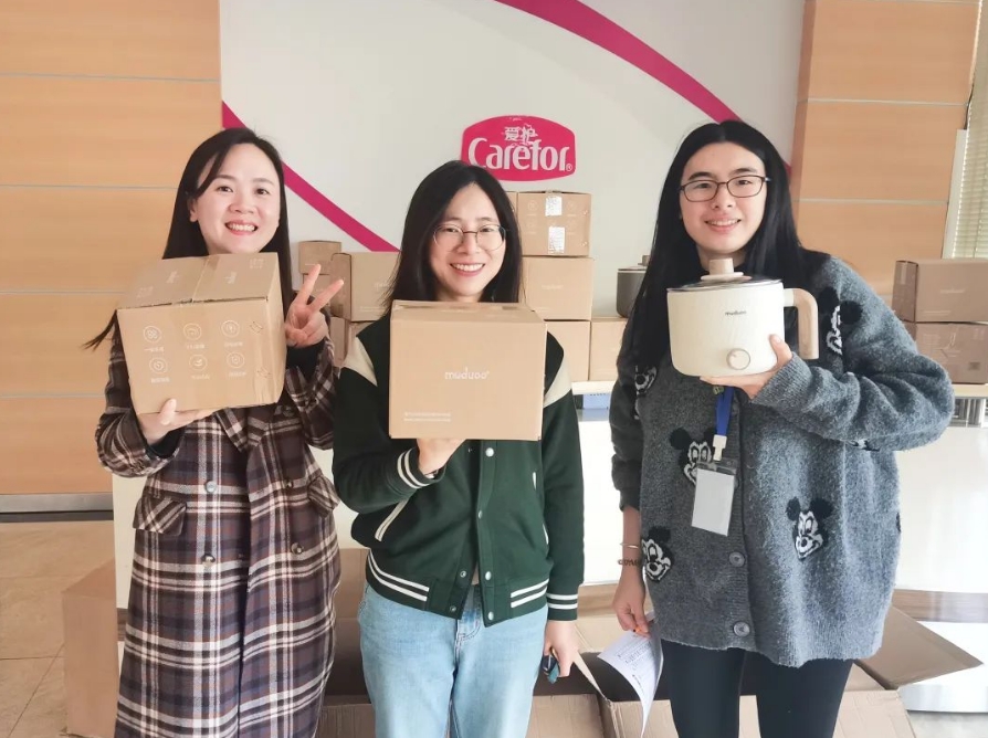 巾幗風(fēng)採，共賞芳華|愛(ài)護(hù)工會(huì)婦女節(jié)驚喜獻(xiàn)禮，共迎佳節(jié)